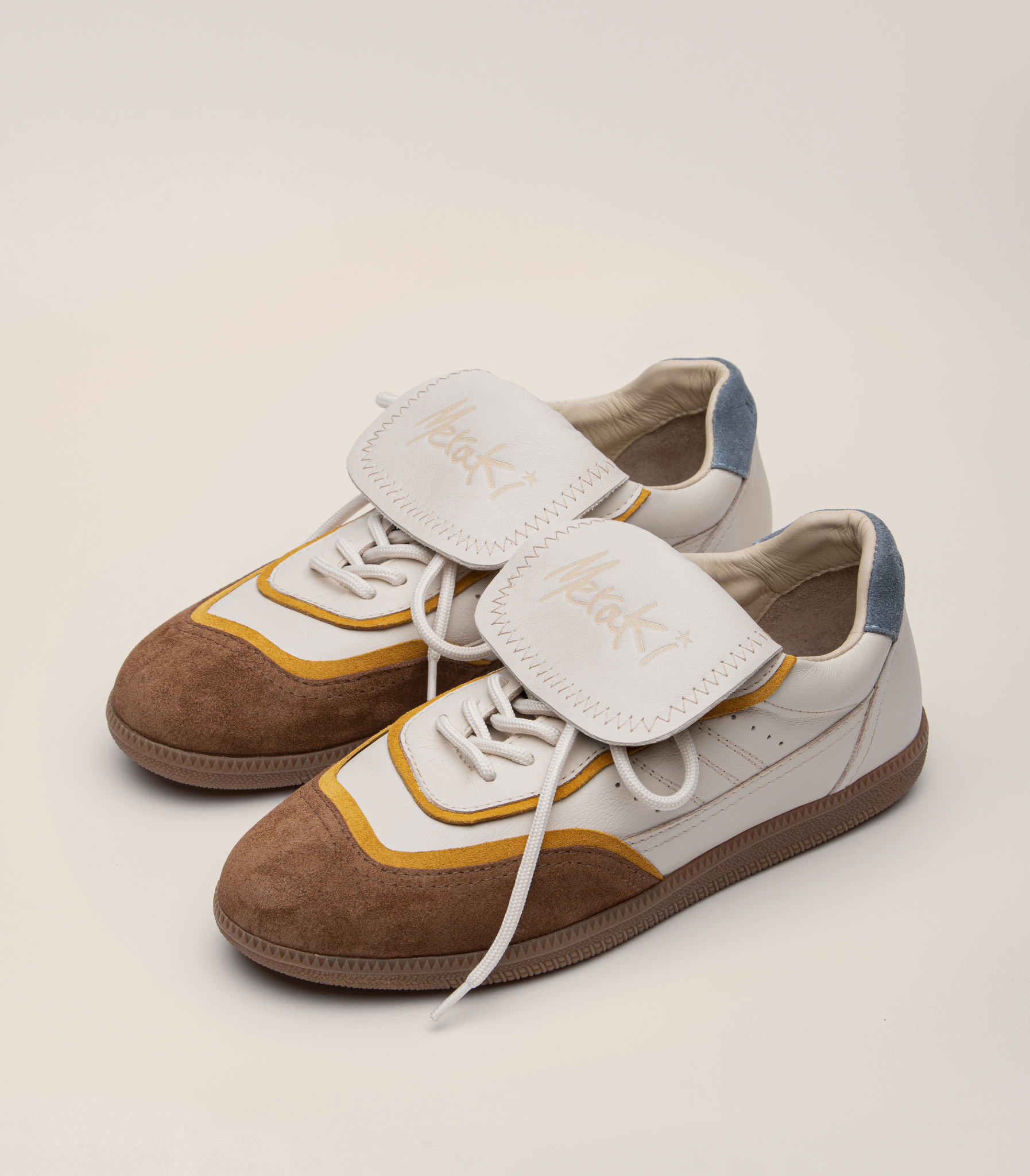 Saturn wavy sneakers