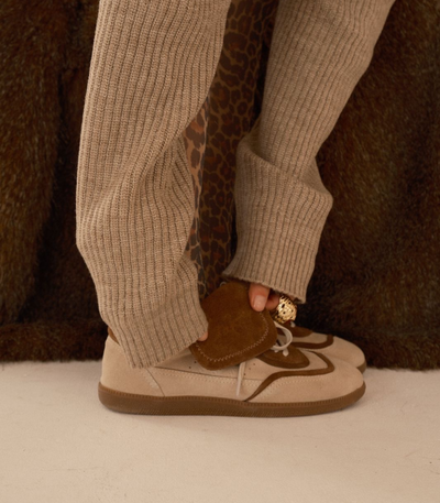 Drifting sand wavy sneakers