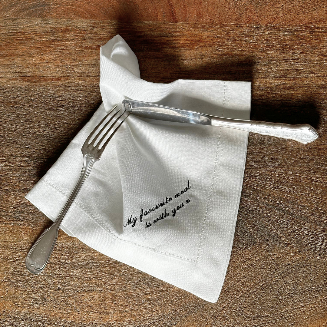 THE DATE NIGHT NAPKIN SET