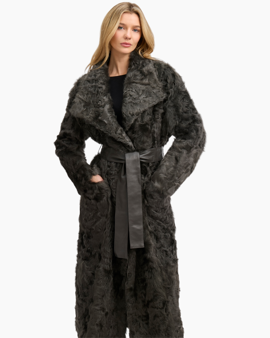 THE NÉRA COAT