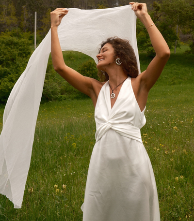 White silk swirl knot dress