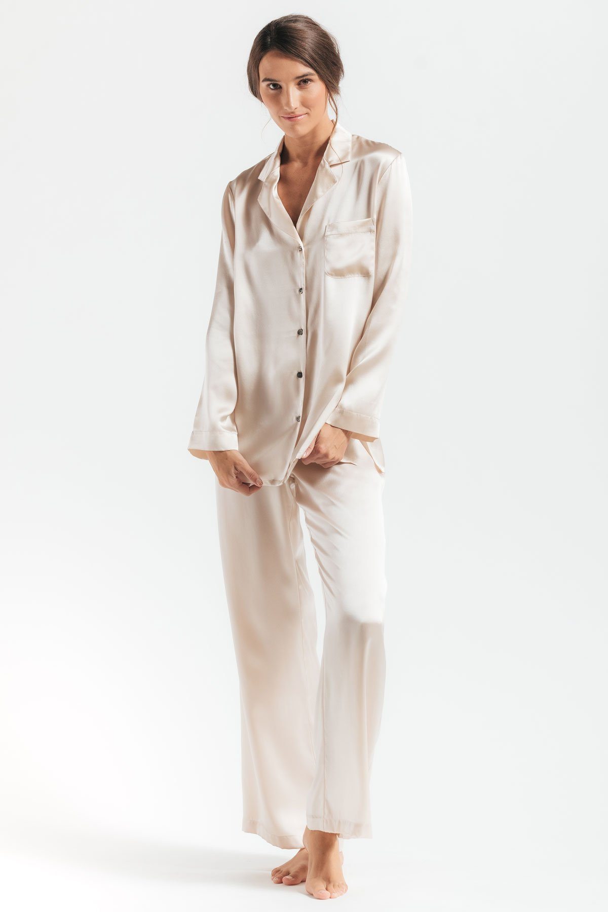 Front of model wearing Morgan Silk pajama set in champagne